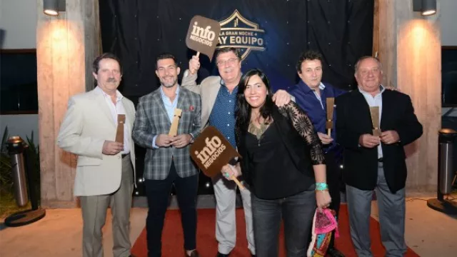 El equipo de Lencioni industria gráfica recién llegados al evento