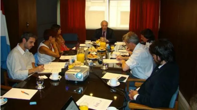 Exportadores reclaman un dólar a $ 13,40 y una Córdoba que “fabrique” multinacionales