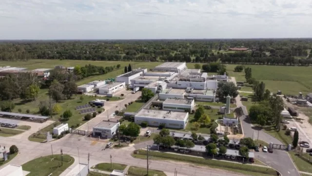 Bayer marca un quiebre en la industria: su planta de Pilar ya opera con 100% de energía verde