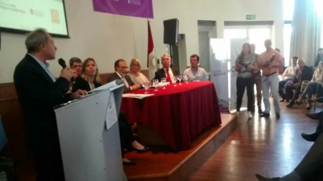 Se presentó en Córdoba el Escenario energético nacional 2035