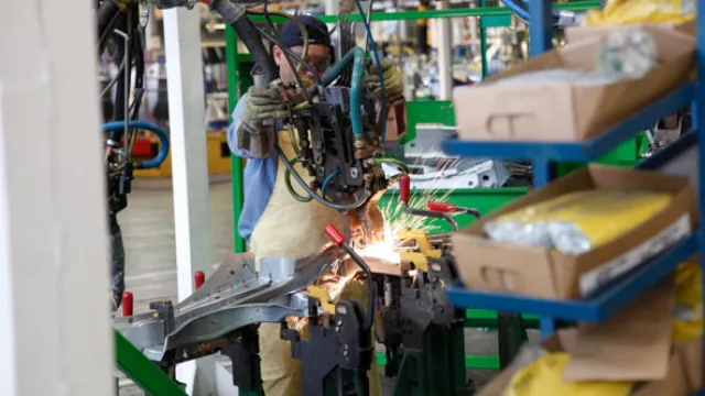 Un poco más de fuego. El trabajo un poco más de cerca