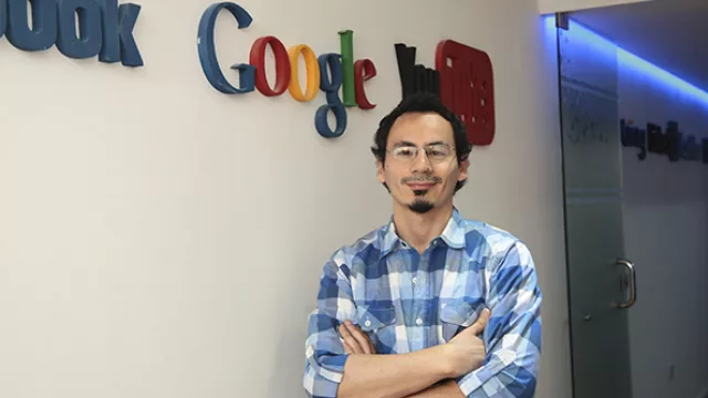 Miguel Chanquía, diseñador gráfico