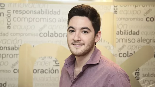 Gonzalo Domínguez, administración y recursos humanos