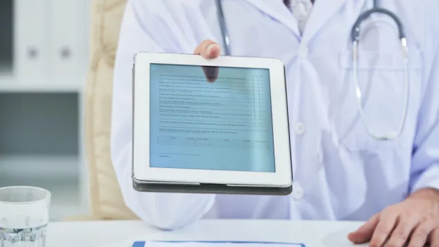 Historia clínica electrónica (HCE): Qué es y mejores proveedores en Latam