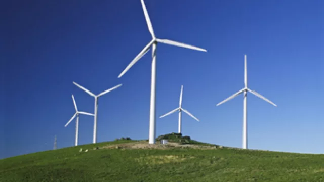 Se pregunta si nueva ley del FpV no afecta a la industria local de energías verdes