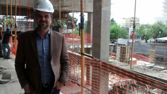 Proaco avanza en Carlos Paz: con Opera consolidado se le anima a un hotel y un teatro