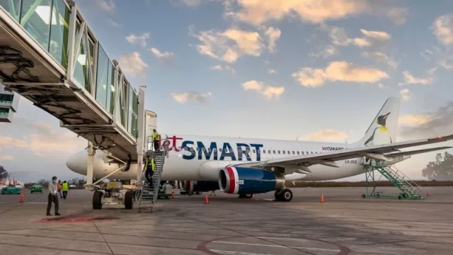 JetSmart llegó a Jujuy, con tres vuelos semanales y uno más en la temporada 2022