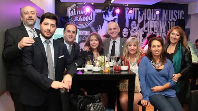 El equipo gerencial de Met Medicina Privada acompaña uno a uno los encuentros de ¡HE!