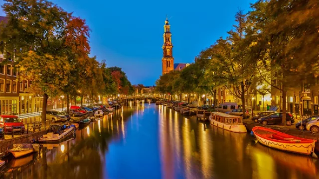 Desde Amsterdam, nos dice que se siente muy seguro...