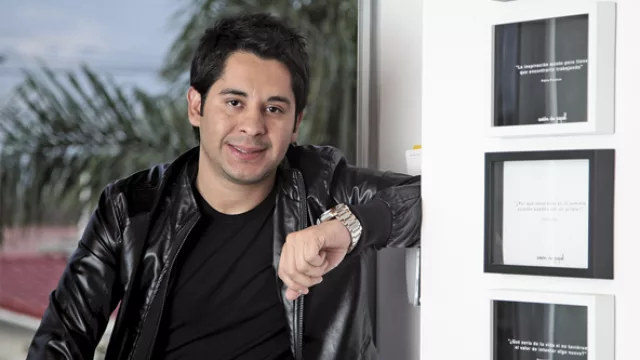 Luis González Valenzuela, director