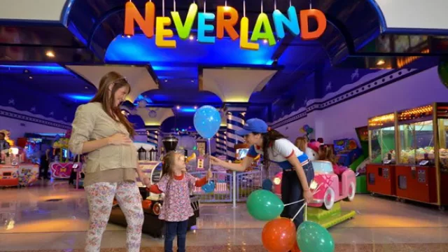 Neverland Retro. La empresa piensa en desarrollar un nuevo espacio físico de entretenimiento pensado para padres de 30 a 45 años