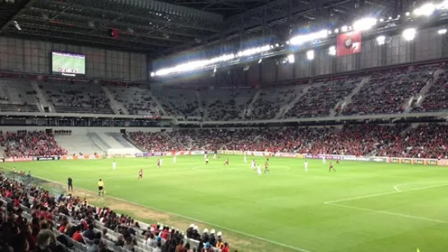 Estadio mundialista - Atlético Paranaense 1