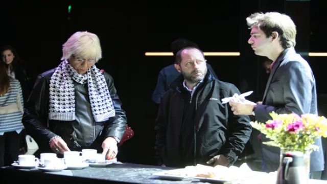 Gricelda Martoglio (razón Social), Pablo Insaurralde (CódigoVisual) y Andrés Auchterlonie.