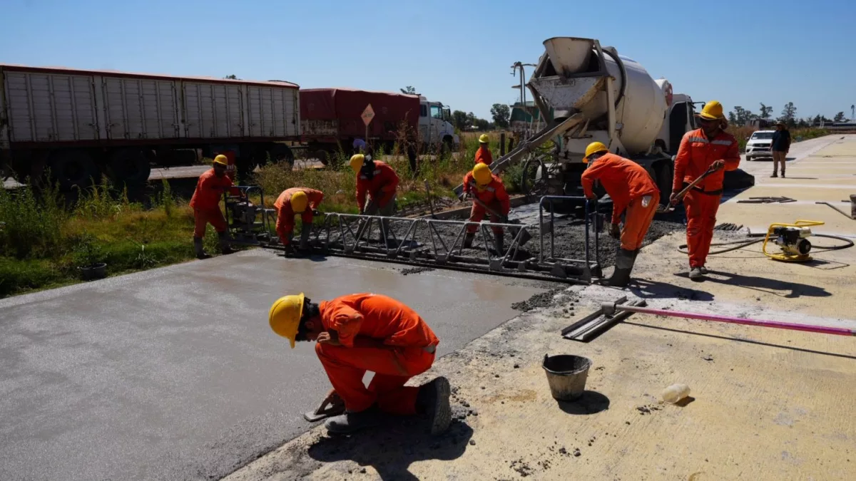 Avanzan obras viales y de infraestructura clave en el sur de Córdoba ...