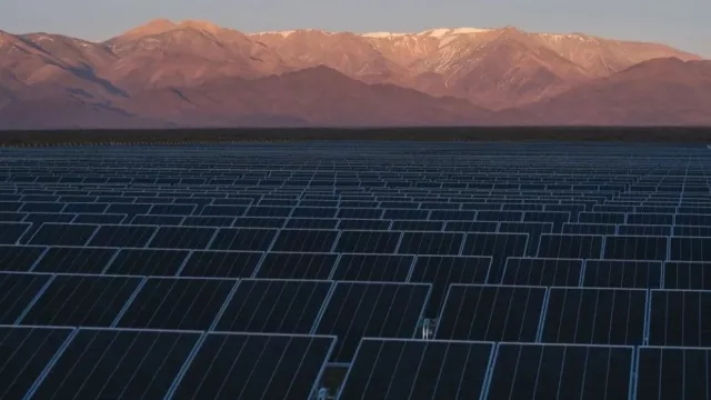 CADER amplía su agenda y suma el almacenamiento como eje estratégico del sector renovable