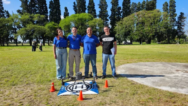 DOS, la academia que profesionalizó el pilotaje de drones en Córdoba (ya certificó a más de 600 pilotos)
