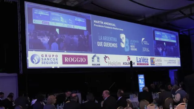 Casi 900 personas en el 38vo aniversario de la Fundación Mediterránea. 