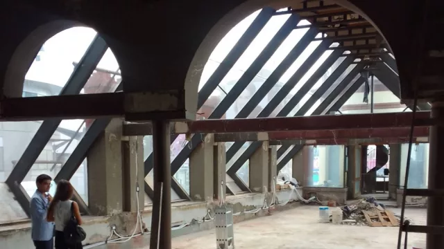 El interior de la Torre del Río en plena fase de recuperación.