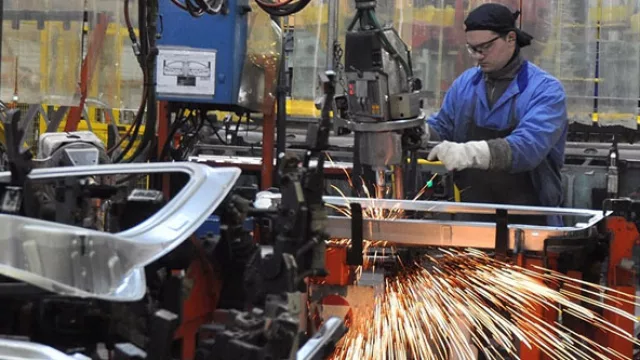 En dos años caerá 10% el empleo en las autopartistas (según encuesta de entidad filokirchnerista)