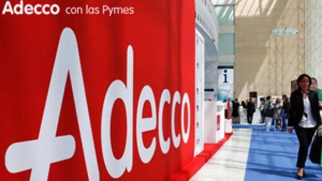 Adecco piensa cerrar el año nuevamente arriba de Manpower (mercado laboral estable)
