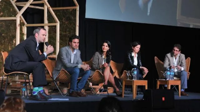 “La naturaleza tiene algunos principios para diseñar las cosas, por lo tanto hay que aprender de ella”