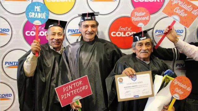 Pintar pinta cualquiera, ahora...recibido en Academias Pintor; sólo en Pintecord