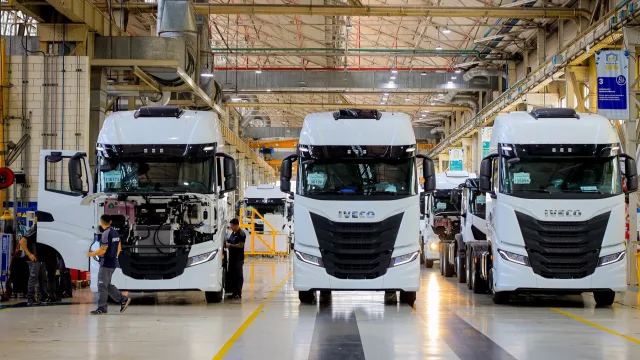 Iveco empieza a fabricar en Córdoba el S-Way (llega con una versión a GNC de 550 km de autonomía)