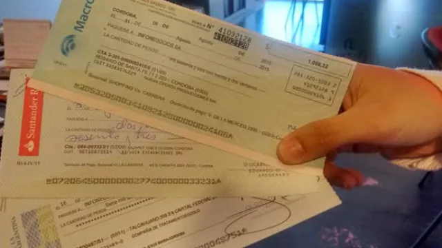 Cómo cambiar cheques al 18% (línea productiva Pymes en realidad sirve para oxigenar la cadena de pago)