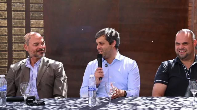 Carli Jiménez pone primera en Jesús María: rock ricotero y Festival del Cuarteto en el Anfiteatro