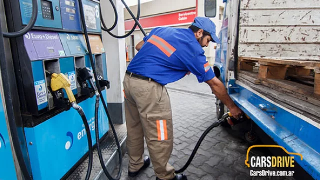 Argentina, con la segunda nafta más cara de Latam