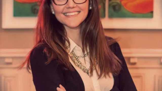 Marybel Alvarez Gatti (Kolektor)