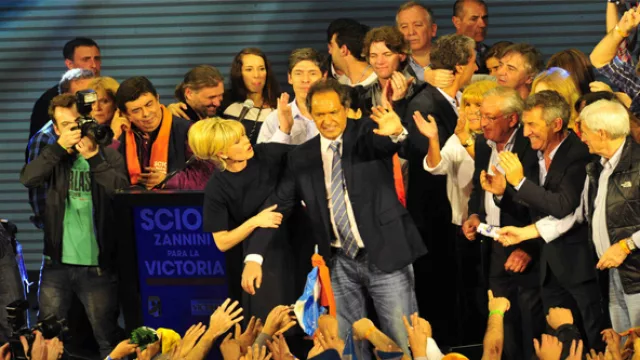 Finalizó el escrutinio provisorio: FPV 38%; Cambiemos 30% y UNA 20,6%