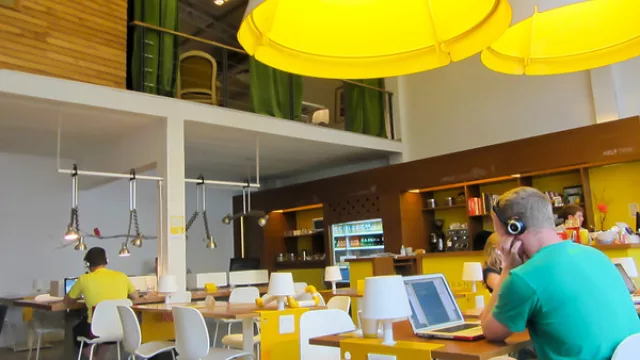 De Casa al Bar... a trabajar…