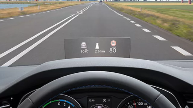 El nuevo Passat viene con un visor transparente