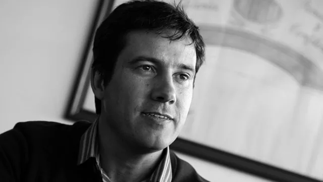 Luis Rodríguez, Gerente general