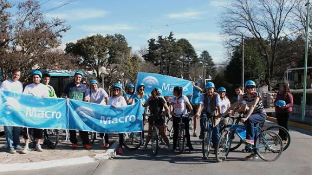 Las ecobicis de Banco Macro llegaron a Villa Giardino