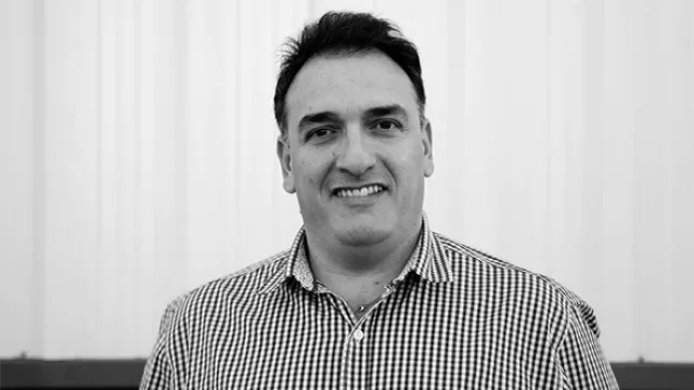 Guillermo Parada, Líder de Aperturas.