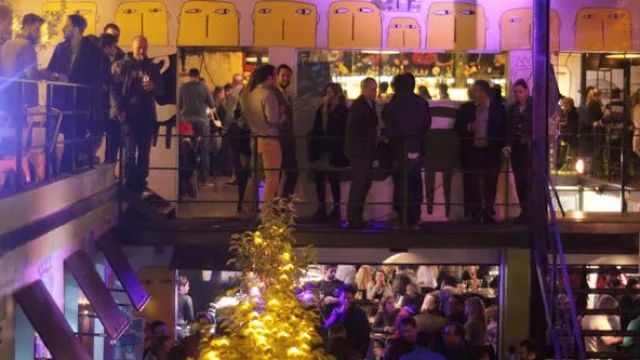 La inauguración del miércoles a la noche contó con un popurri de personalidades cordobesas.