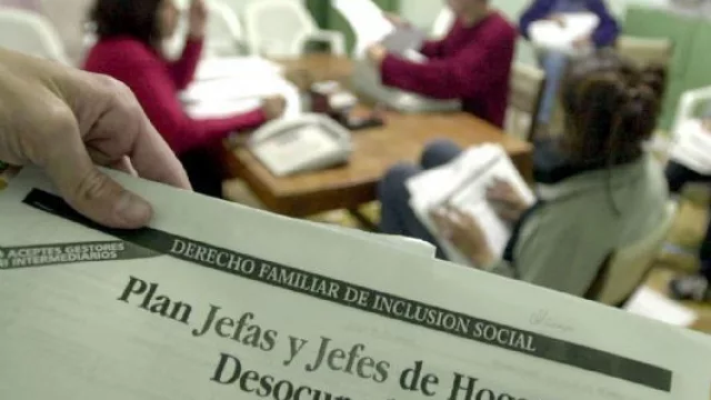 El gasto social quita gente del mercado del trabajo (informe Idesa)