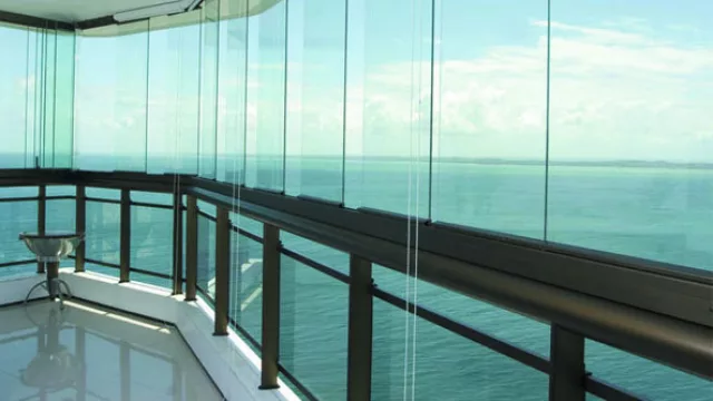 Vidrios, como el sol cuando amanece