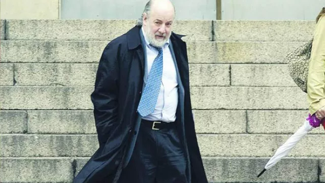 Tras allanar las oficinas de Máximo Kirchner, remueven a Bonadío