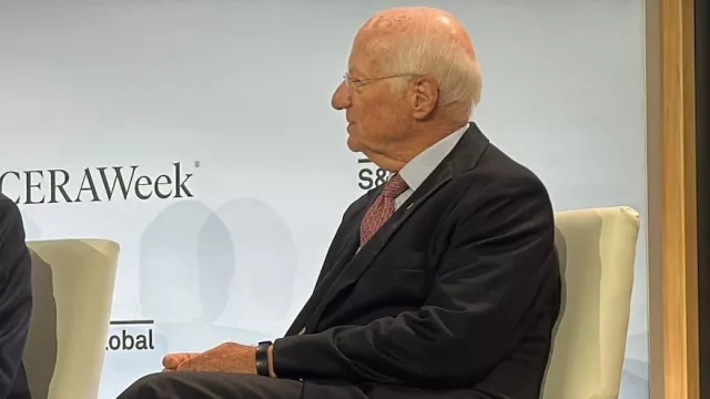 Paolo Rocca evitó confrontar con Milei y puso el foco en el escenario global y la IA