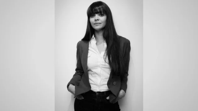 Sin miedo a la cámara. Shaira recordó sus tiempos como modelo y posó para la cámara de Alvaro Corral.