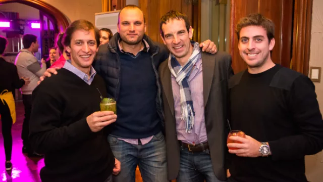 ¡Salú, señores! Pablo Martinat (Lapana) junto a Matías Pesarini, Sebastián Spaccesi (ISSD) y Guillermo Galán.