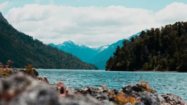 Modo viaje activado: las escapadas de Semana Santa lideran las tendencias de búsqueda (y vos, ¿te vas a algún lado?)