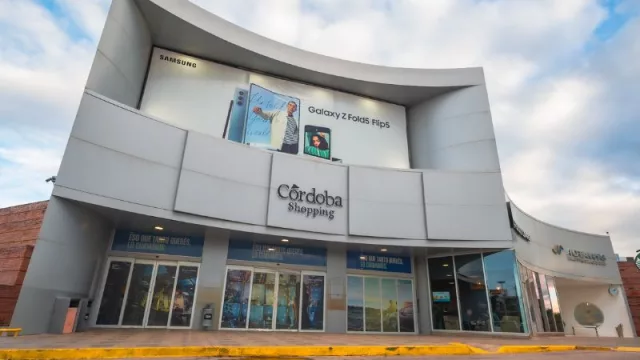 Más que un centro comercial: Córdoba Shopping marca el ritmo en el interior con 15 marcas exclusivas