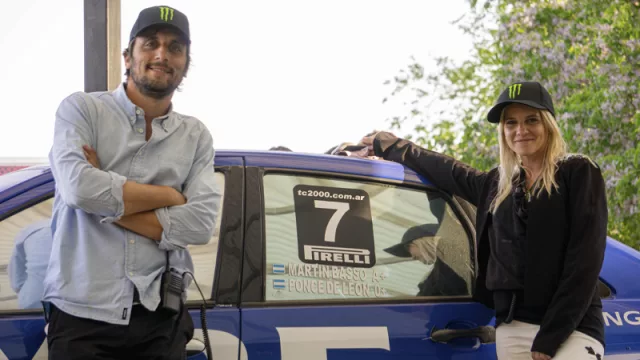 Oscar Guagliano y Yae Berta, dos de los tres artífices del evento que le devolvió la vida a la Fortaleza luego de 18 meses.
Foto: Giuliano Zamboni (@giulizamboni)