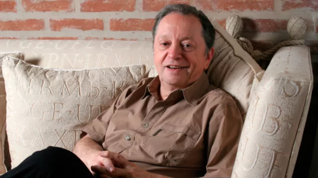 Terragno (el presidente que no fue), viene a presentar su último libro