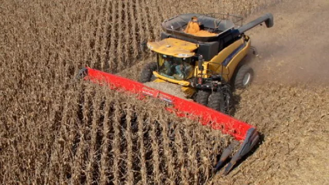 Los farmers de EE.UU. ya trabajan con cabezales Mainero (quieren duplicar exportaciones)