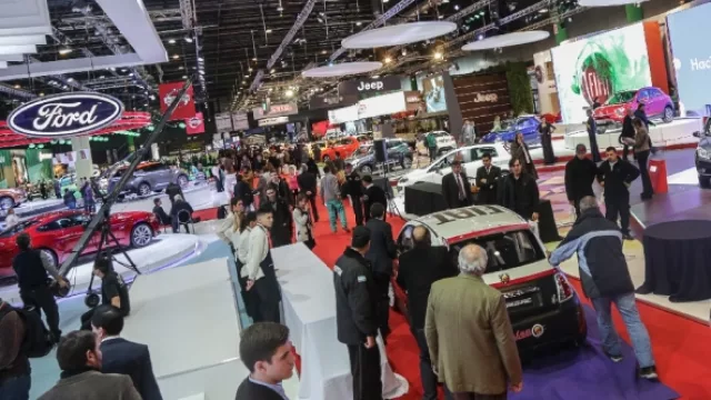 Sólo para prensa: ayer abrió el 7mo. Salón del Automóvil de Buenos Aires, pero sólo para periodistas acreditados